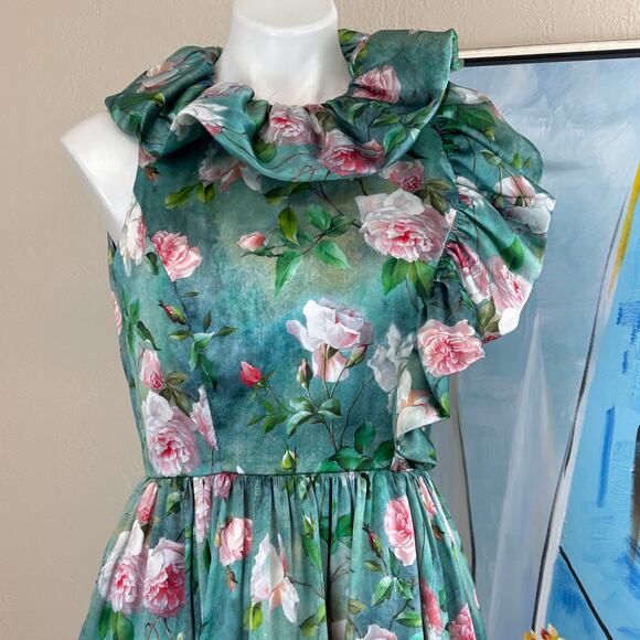 Carnet Como Dress Floral fit and flare. Ruffle collar. Fabric Made in Italy - Picture 2 of 6